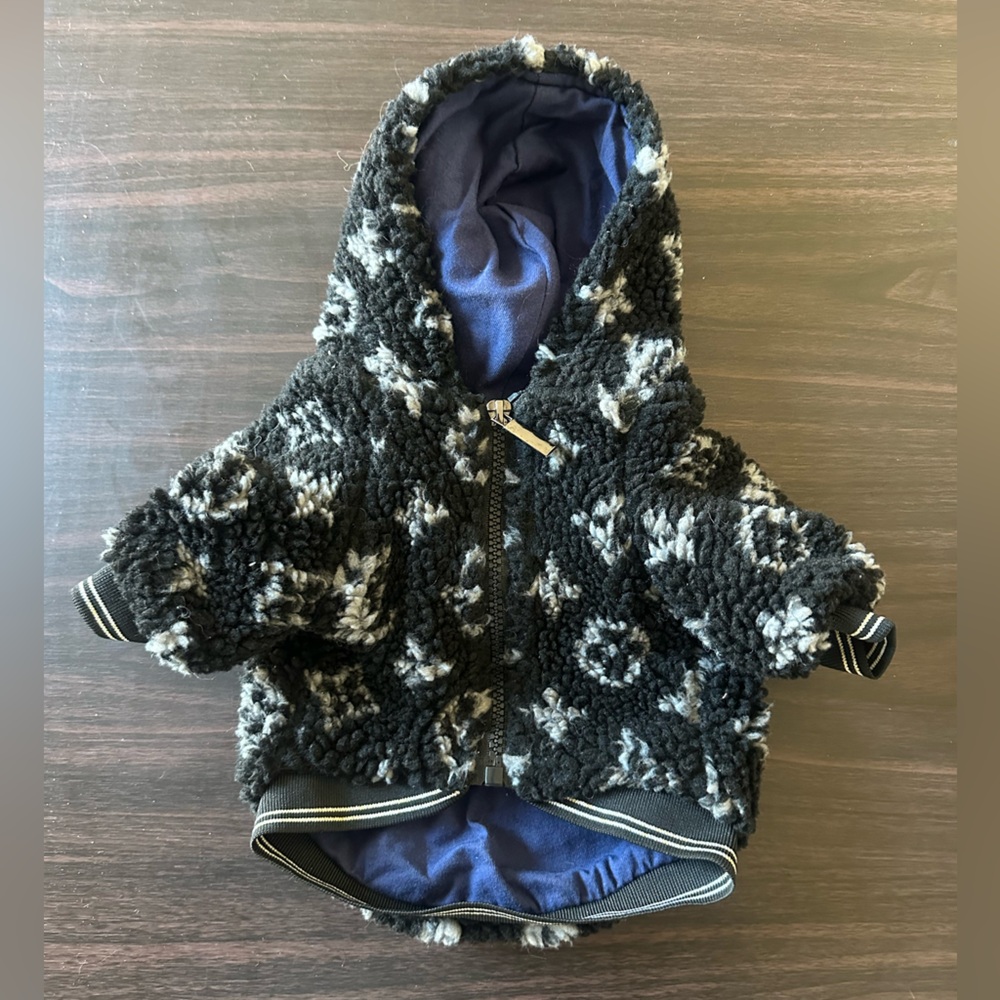 Cozy Black and Gray Patterned Dog Hoodie